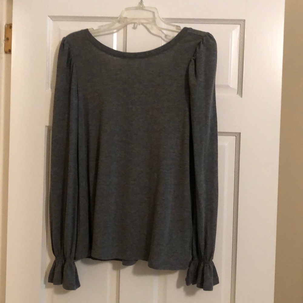Gap X Small gray long sleeve knit top
